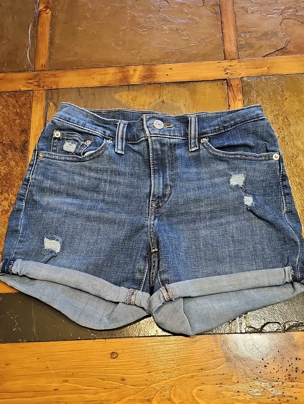 Classic Rolled-Hem Distressed Denim Shorts - Blue